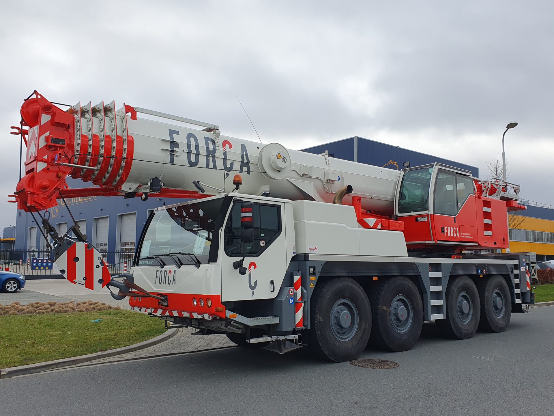 LIEBHERR LTM 1090 Autokran Thömen #2085 Conrad 1:50 Emballage D'Origine